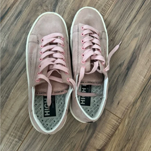 Golden Goose Pink Suede Sneakers - Picture 2 of 5
